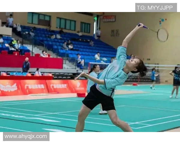 广州羽毛球队在全国锦标赛中以81分稳居积分榜首位